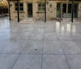 Modern patio with large tiles