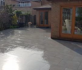 Paving, building extensions and landscaping by Aaron Paving Essex Paving, building extensions and landscaping by Aaron Paving Essex